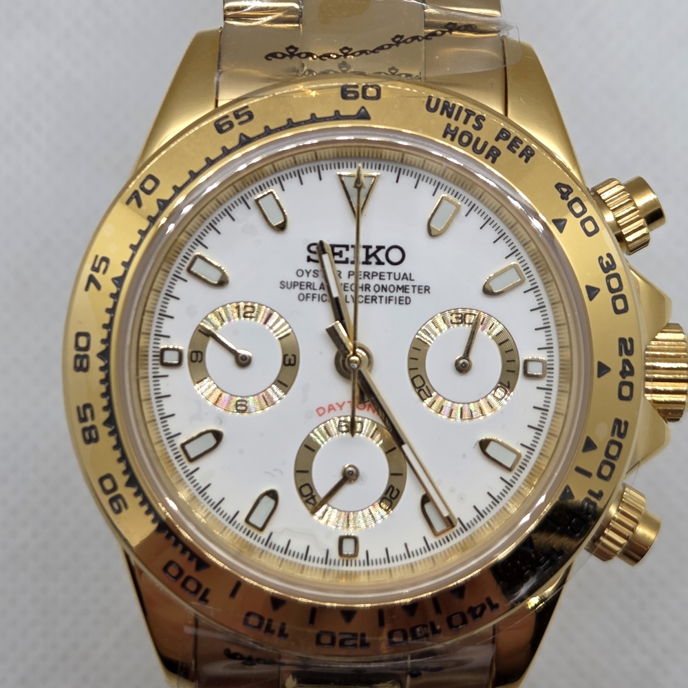 Seiko Gold Chronograph Watch